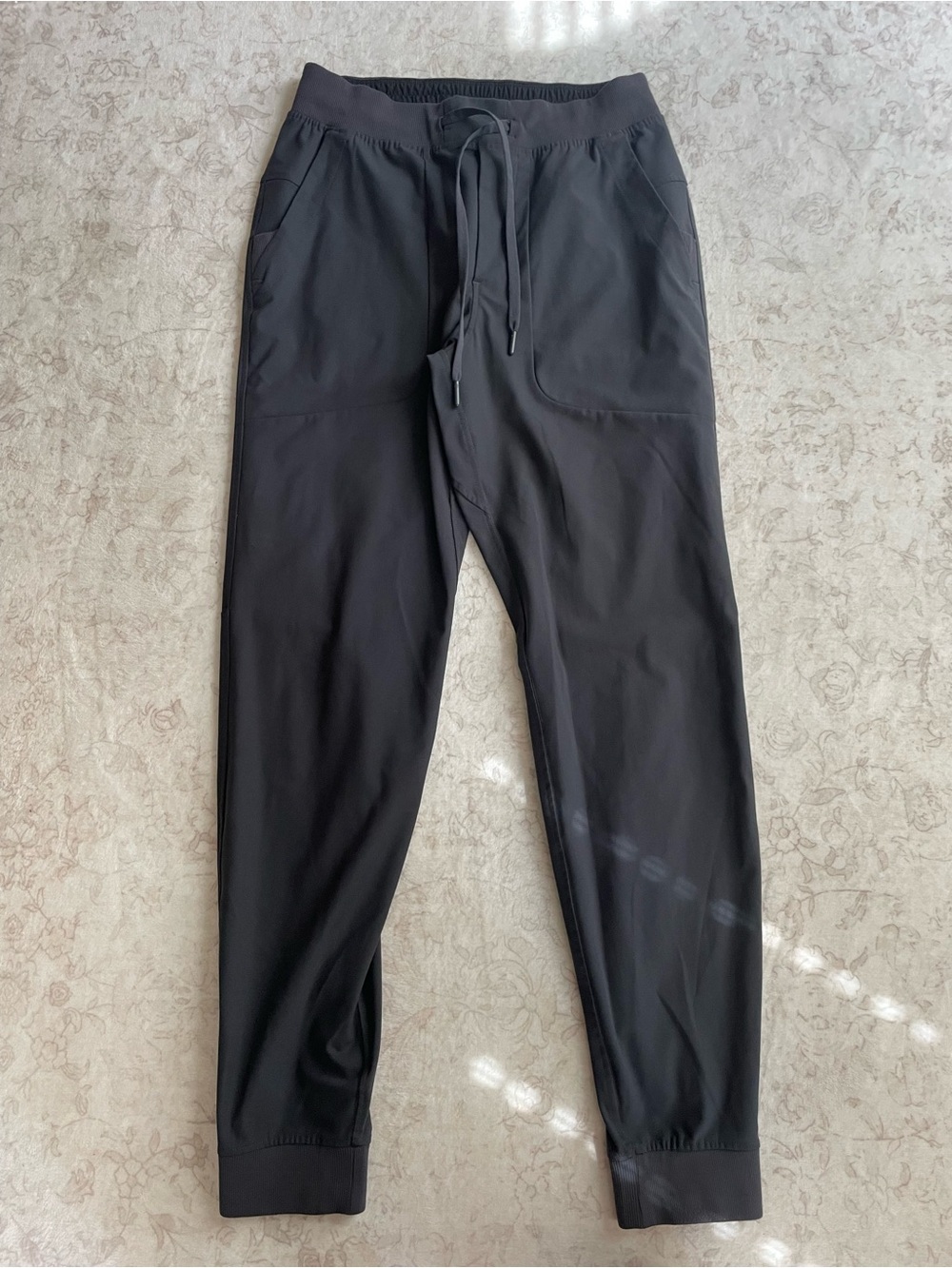 Lululemon Charcoal Grey Men's Black Athletic Jogger Pants
